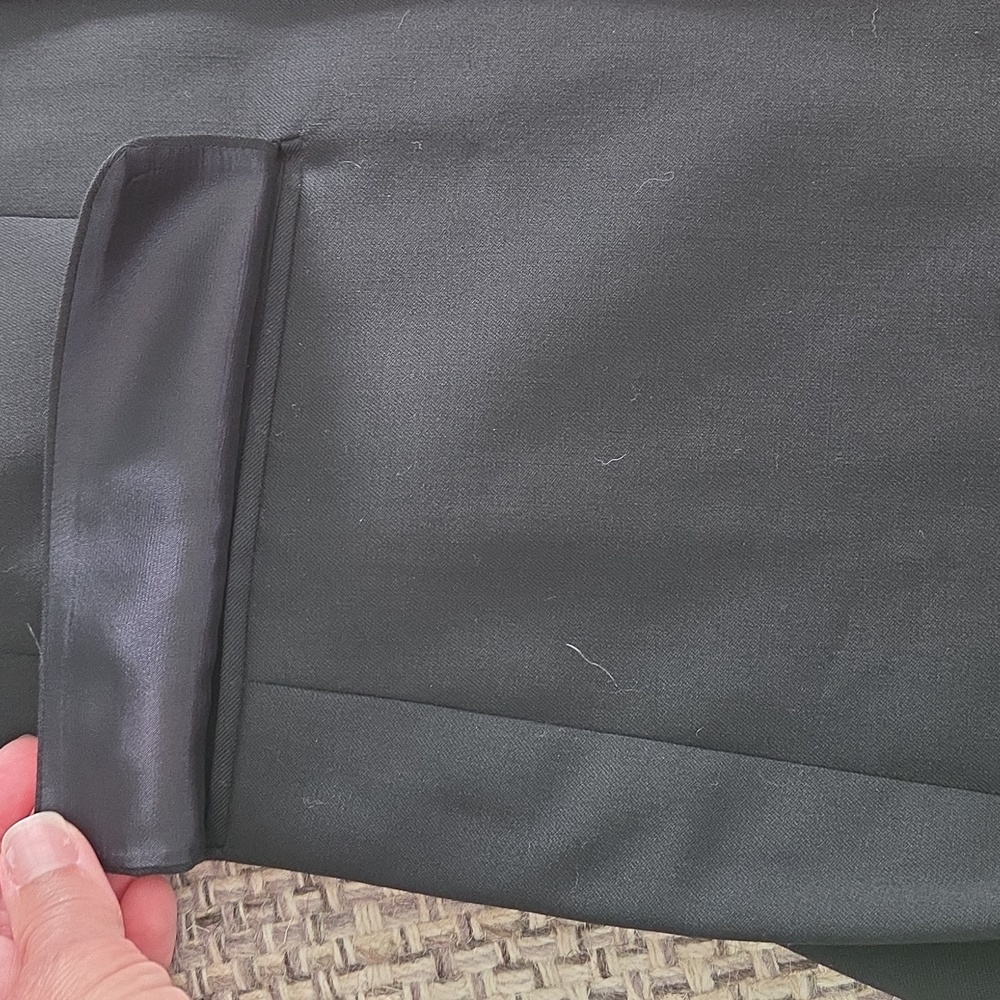 Brooks Brothers Black Women's Blazer - Picture 14 of 14
